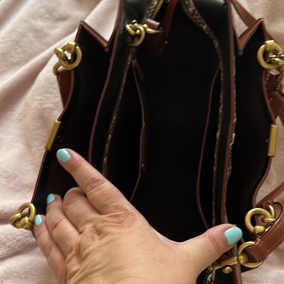 Coach multi function tote - Picture 5 of 6